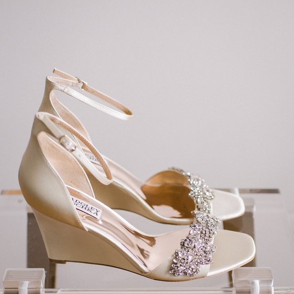 Badgley Mischka Shoes - Badgley Mischka Women's Aliyah Wedge Sandal 8.5